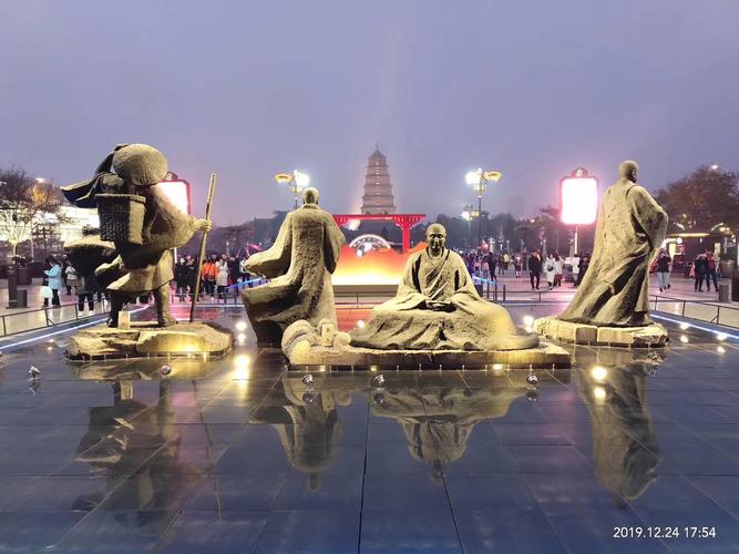 西安有哪些值得一游的景点？带你领略大雁塔广场与大慈恩寺魅力