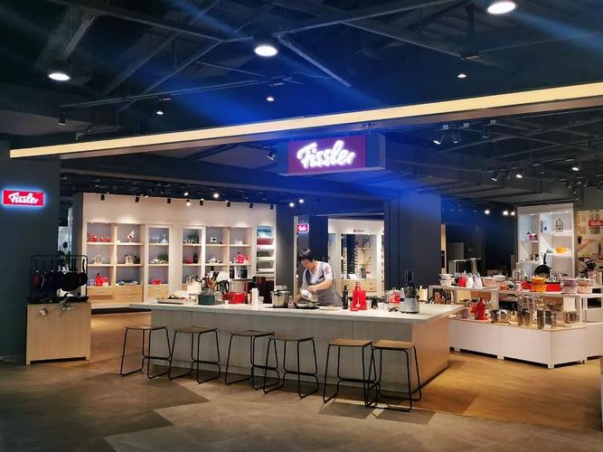 寻觅西安高端会所？李哲三月踏遍全城，为你揭开社交进化史